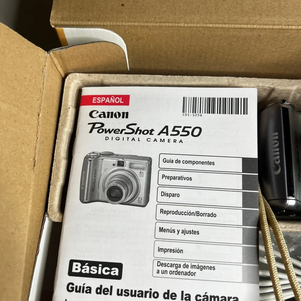Canon PowerShot A550 7.1MP Digital Camera 4x Optical Zoom Silver PC1230 Boxed